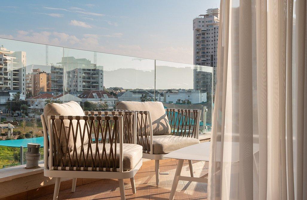 213954 גלרית פנים, וילה על הים בראשון, וילה  בראשון לציון וילות - Vila