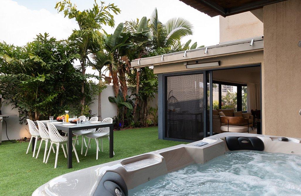 213972 גלרית חוץ, וילה על הים בראשון, וילה  בראשון לציון וילות - Vila