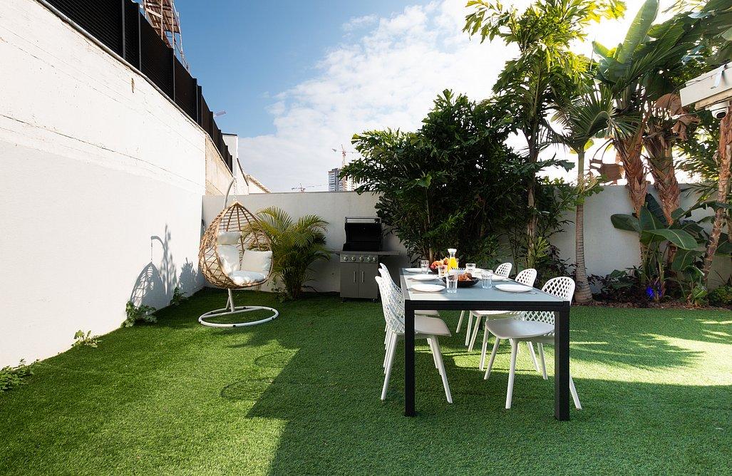 213976 גלרית חוץ, וילה על הים בראשון, וילה  בראשון לציון וילות - Vila