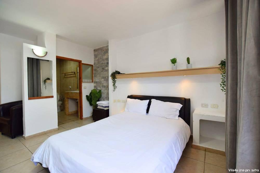 214129 מתחם פנימי, וילה עמליה, וילה  במגדל וילות - Vila