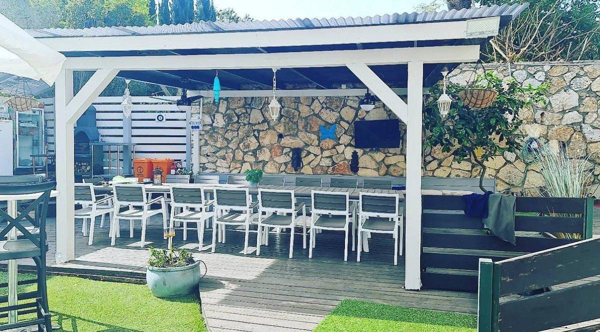 214383 גלריית חוץ, וילה פיטנגו, וילה  בכפר ורדים וילות - Vila