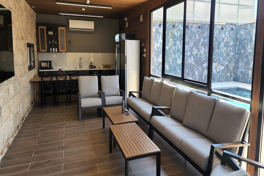 214696 גלרית חוץ, אחוזת עץ הזית, וילה  בירכא וילות - Vila