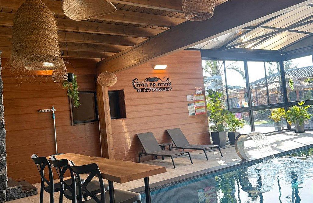 214720 גלרית חוץ, אחוזת עץ הזית, וילה  בירכא וילות - Vila