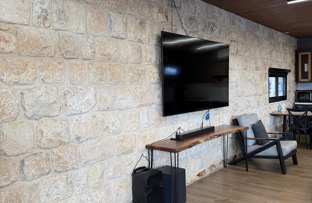 214722 גלרית חוץ, אחוזת עץ הזית, וילה  בירכא וילות - Vila