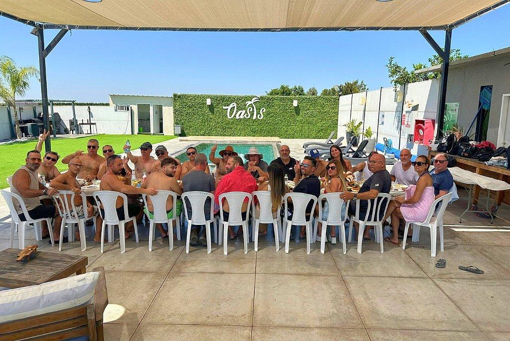 214895 חוגגים אצלנו, אואזיס, וילה  בשדה צבי וילות - Vila