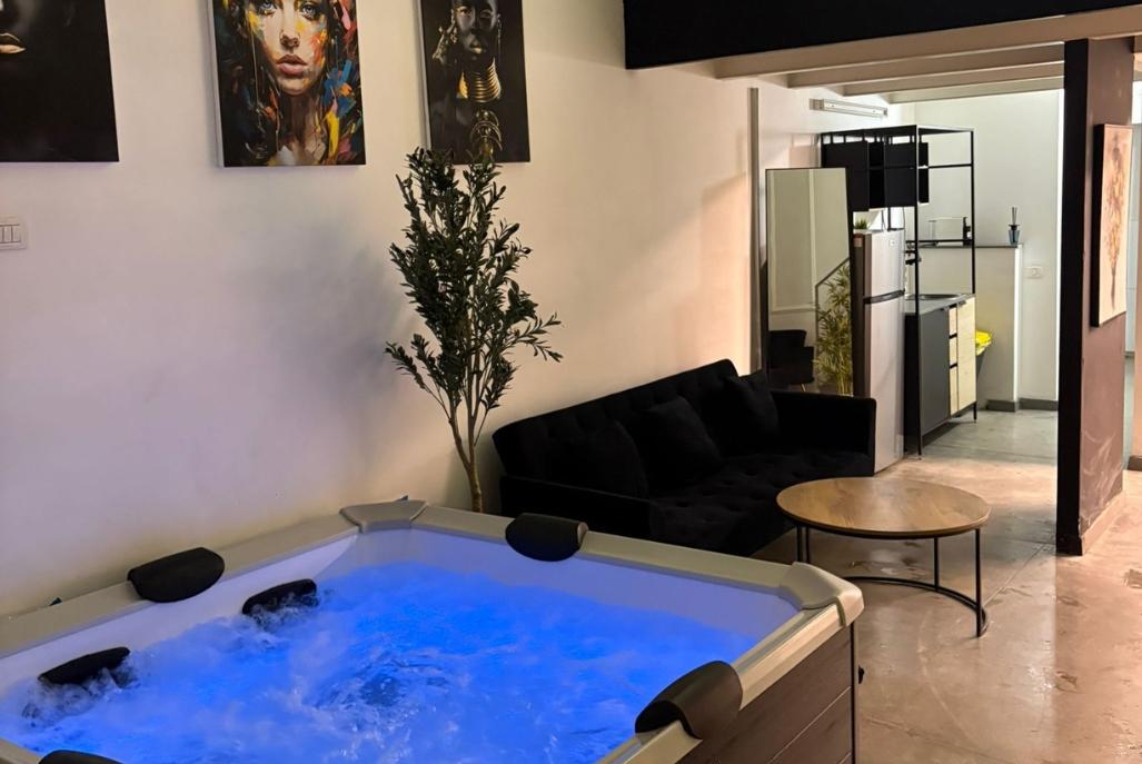 215085 מתחם פנימי, וילה אושן פלור - Ocean floor TLV, וילה  בתל אביב וילות - Vila