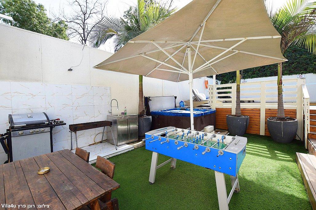 215253 מתחם החצר, ויליג' קומפלקס ריזורט, וילה  בניר בנים וילות - Vila