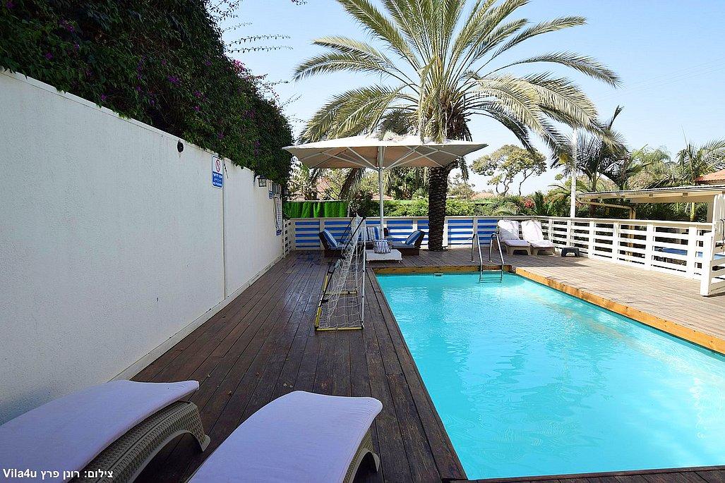 215276 מתחם החצר, ויליג' קומפלקס ריזורט, וילה  בניר בנים וילות - Vila