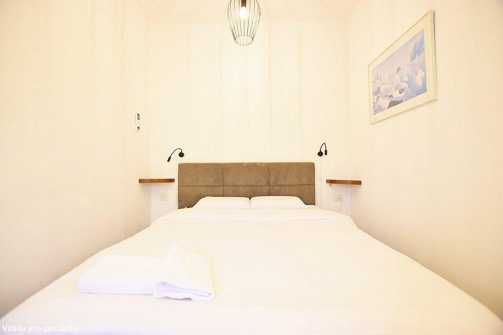 215294 פנים הוילה והחדרים, ויליג' קומפלקס ריזורט, וילה  בניר בנים וילות - Vila