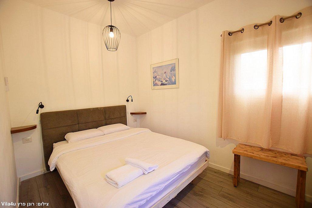 215298 פנים הוילה והחדרים, ויליג' קומפלקס ריזורט, וילה  בניר בנים וילות - Vila
