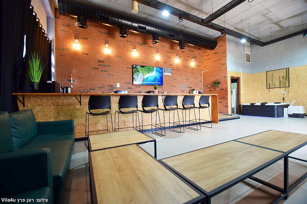 215433 המתחם הפנימי, גולד לופט, וילה  בחדרה וילות - Vila