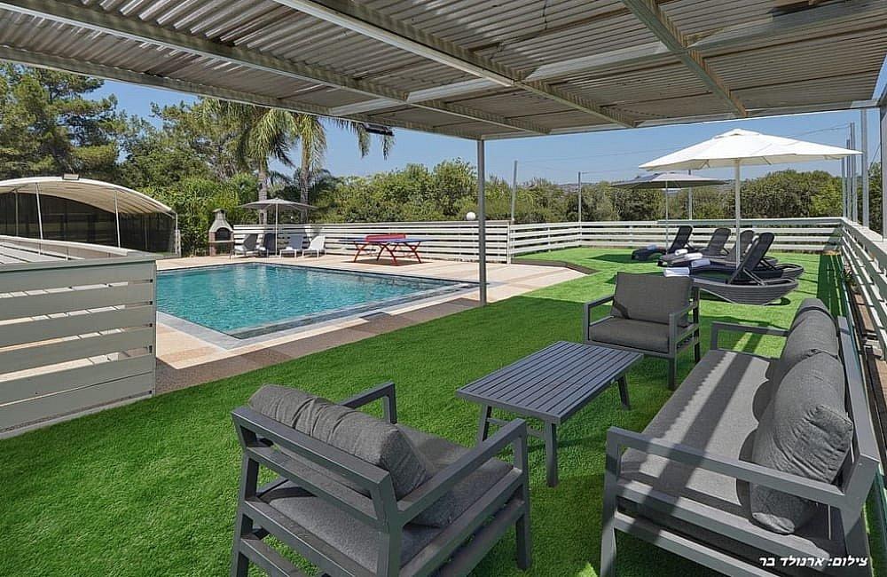 215543 גלרית חוץ, וילה אופק, וילה  במנות וילות - Vila