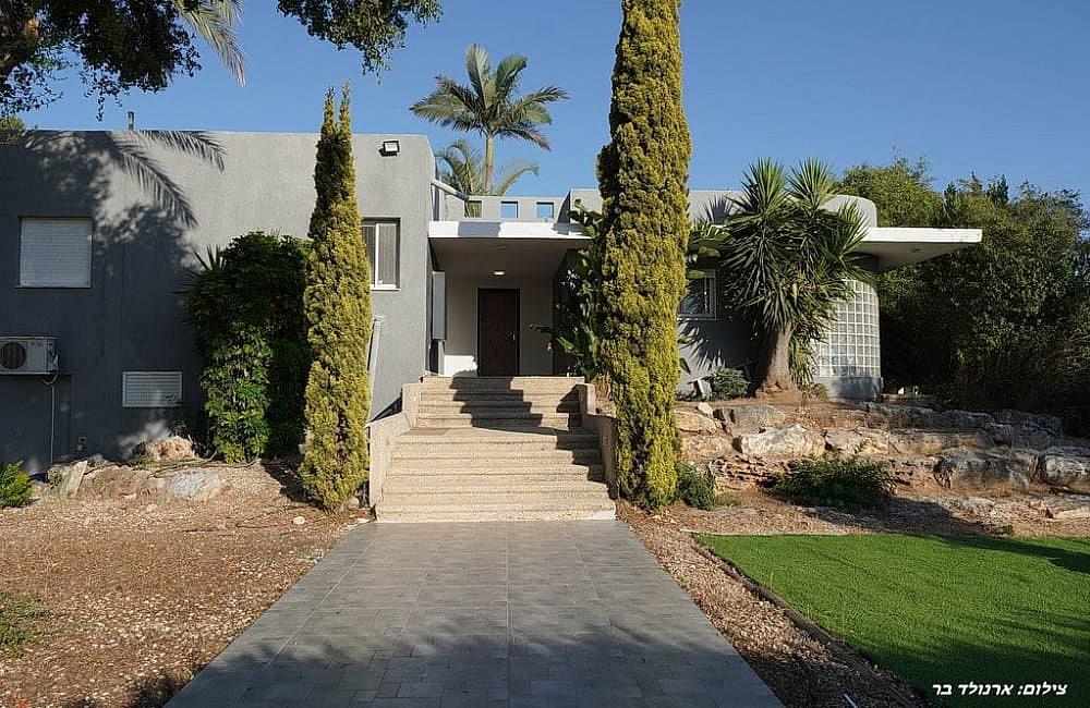 215547 גלרית חוץ, וילה אופק, וילה  במנות וילות - Vila