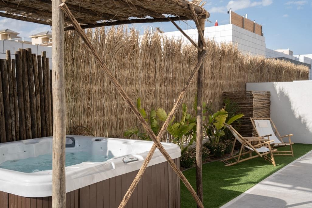 215826 המתחם החיצוני, אלה סאן - וילה שיטה, וילה  באילת וילות - Vila