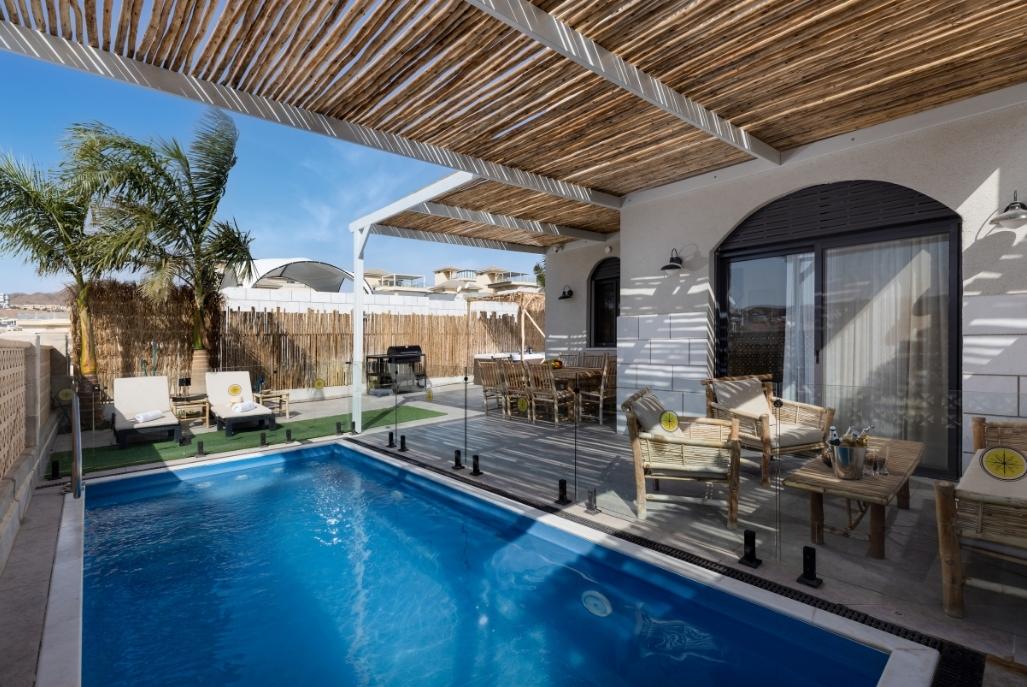 215832 המתחם החיצוני, אלה סאן - וילה שיטה, וילה  באילת וילות - Vila