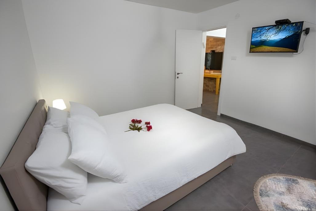 216021 גלריה כללית, וילה גליו בגליל, וילה  בספסופה וילות - Vila