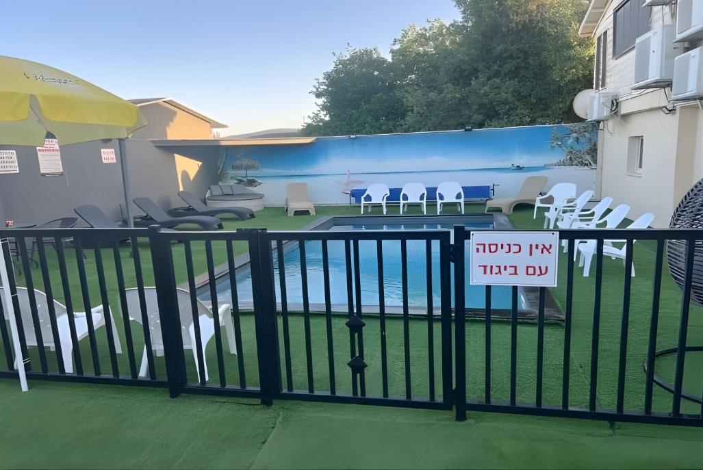 216041 המתחם החיצוני, וילה גליו בגליל, וילה  בספסופה וילות - Vila