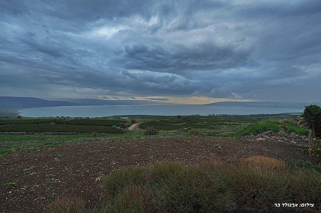 216285 סאן ריזורט - המתחם החיצוני בערב, סאן ריזורט, וילה  באמנון וילות - Vila