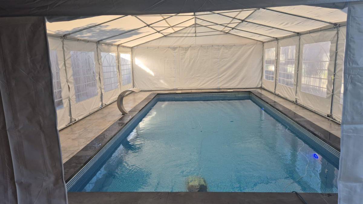 216428 הבריכה בחורף, אירוח גלילי ירכא, וילה  בירכא וילות - Vila