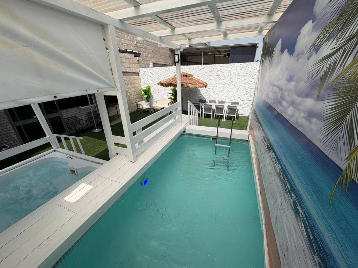 217209 המתחם החיצוני, וילה אופוריה, וילה  באור עקיבא וילות - Vila