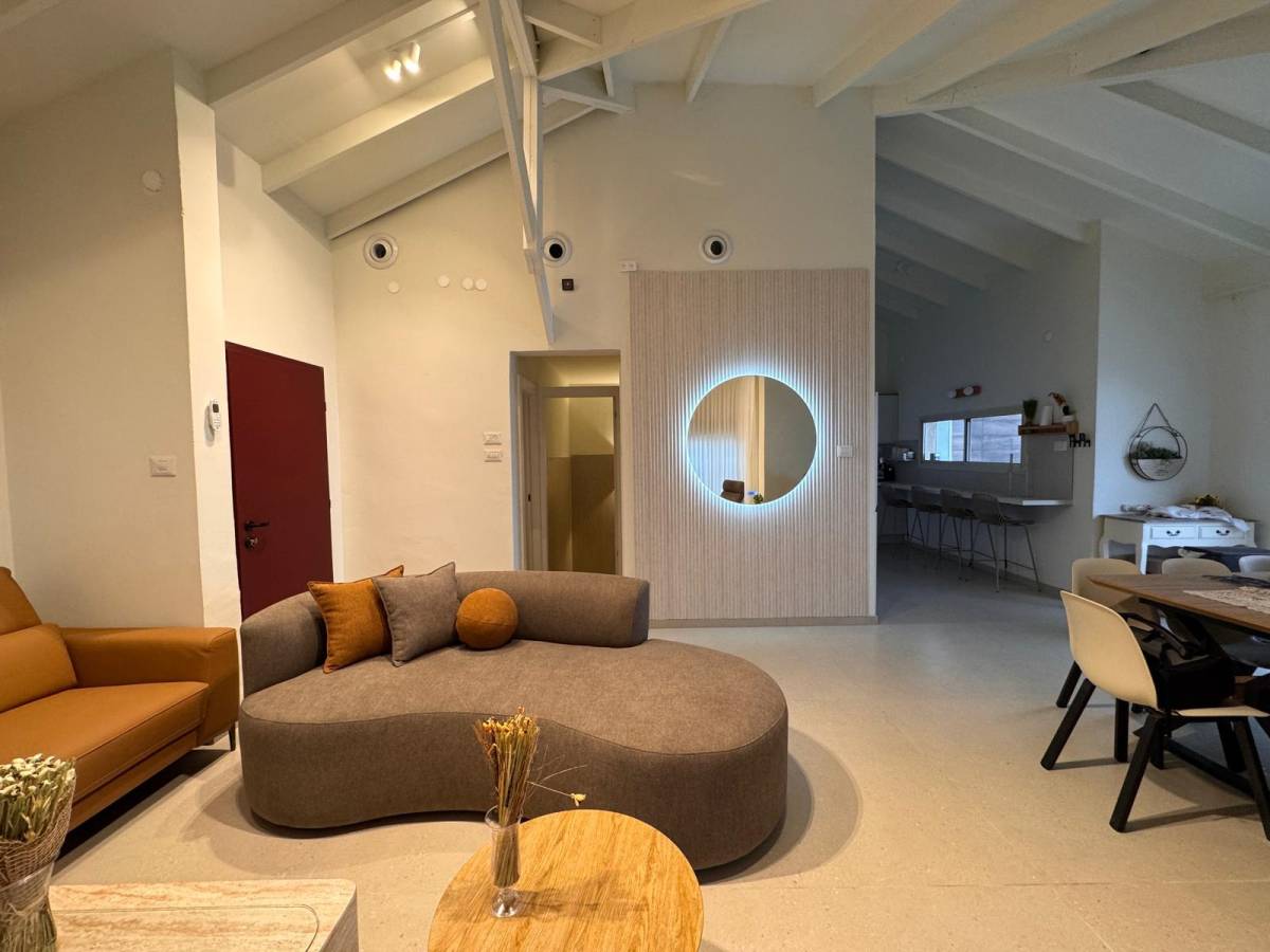 217509 גלרית פנים, וילה סאן לייט, וילה  בנוף כנרת וילות - Vila