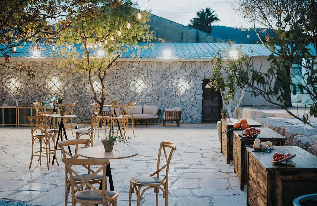 217745 גלריה כללית, חצר העמק, וילה  ב וילות - Vila