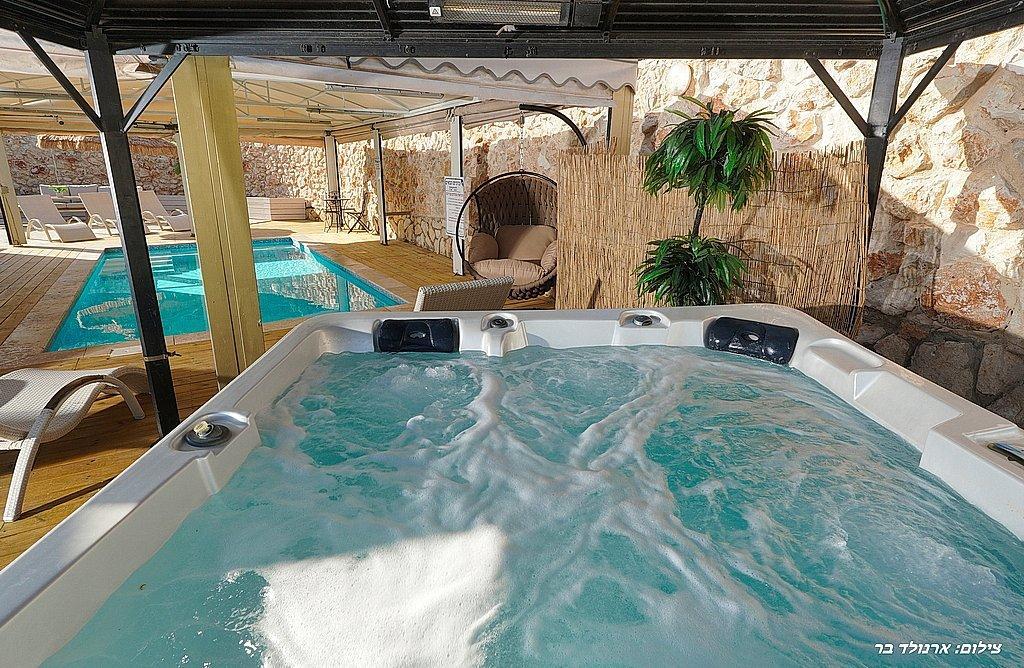 218200 וילה טופנגה, וילה קאלי, וילה  בנוף כנרת וילות - Vila