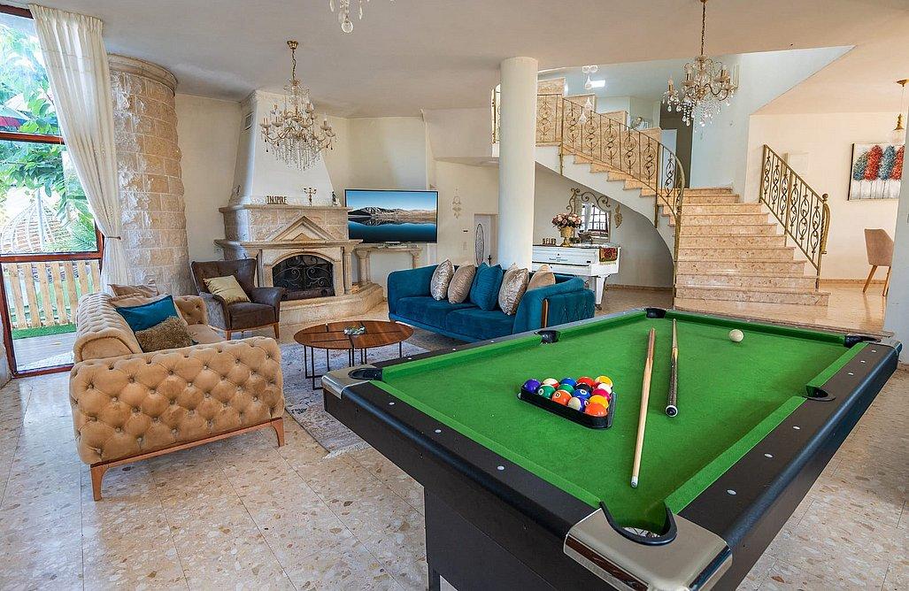 218802 מתחם פנימי, וילה ספא ריש, וילה  בירכא וילות - Vila