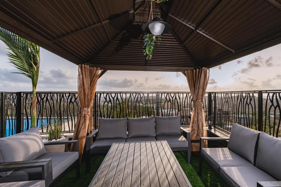 219349 המתחם החיצוני הנוף וחדר האוכל, סוויטות על הפסגה, וילה  בירכא וילות - Vila