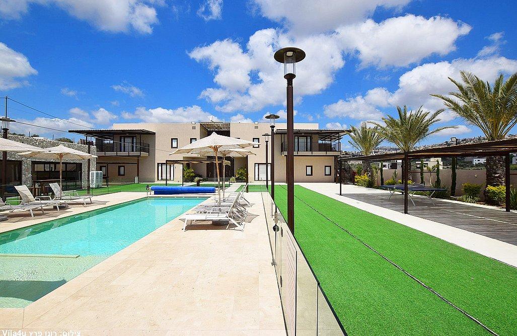 225200 מתחם החצר והבריכה, סהרה ריזורט - Sahara resort, וילה  בירכא וילות - Vila