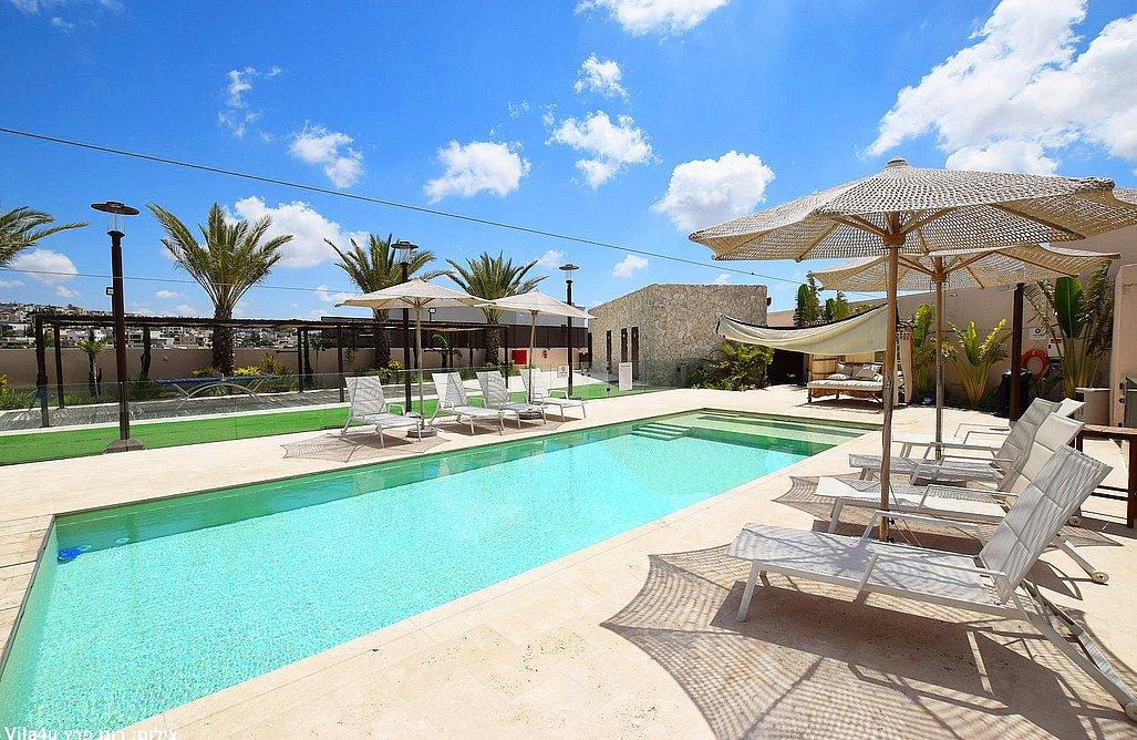 225204 מתחם החצר והבריכה, סהרה ריזורט - Sahara resort, וילה  בירכא וילות - Vila