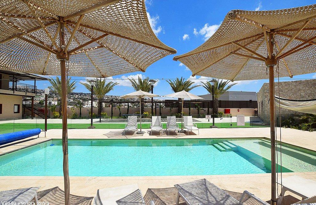 225209 מתחם החצר והבריכה, סהרה ריזורט - Sahara resort, וילה  בירכא וילות - Vila