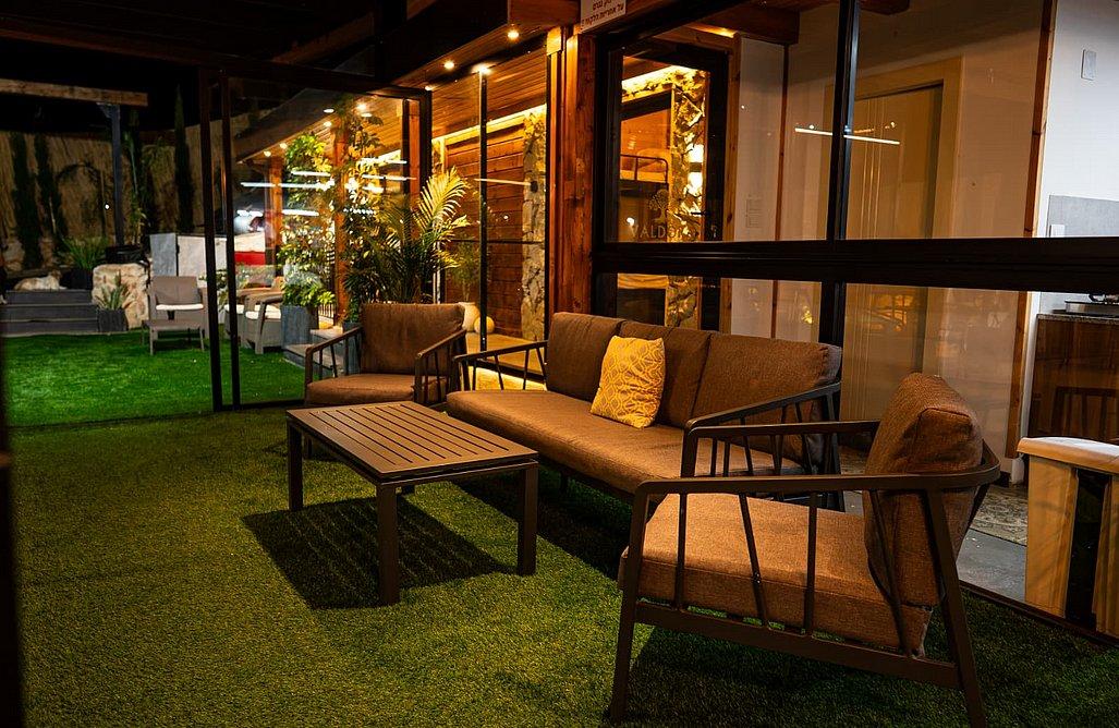 233691 המתחם בלילה, ולדורה בוטיק - Valdora Boutique, וילה  בירכא וילות - Vila