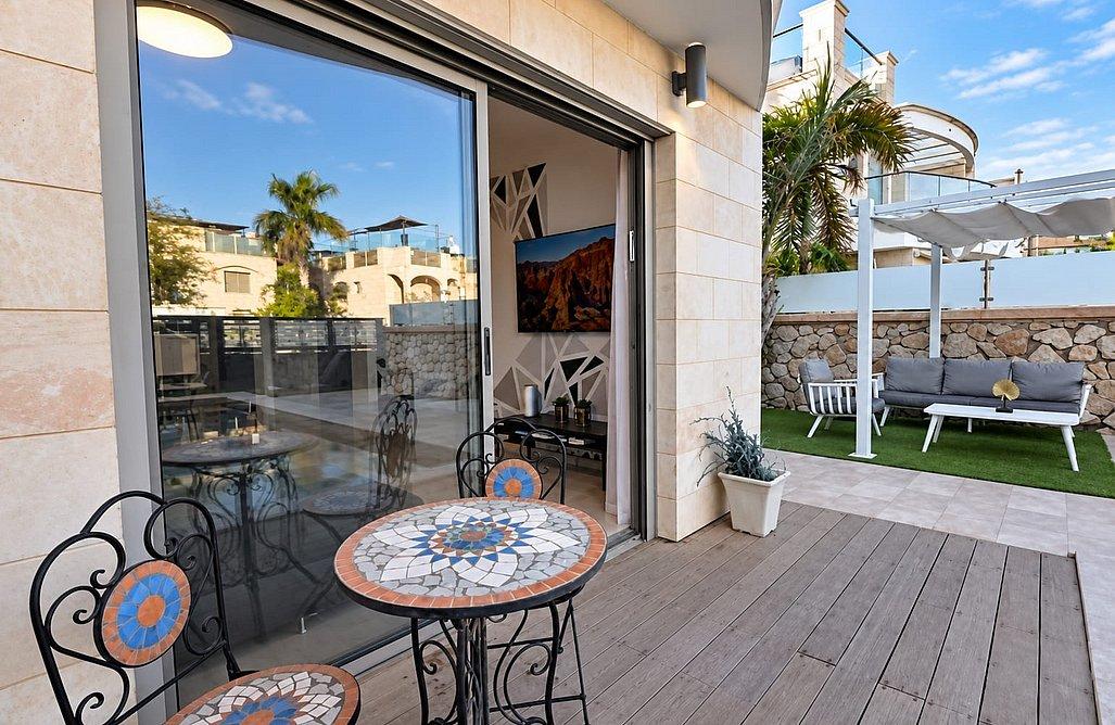 237127 חצר ונוף, וילה ארינס - Villa Arins, וילה  באילת וילות - Vila