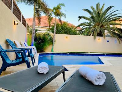 לוגו - וילה סאן בוטיק