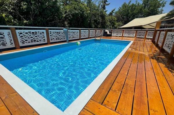 אחוזת בר איוונטס