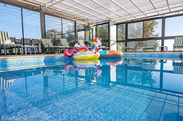 מתחם אירוח מיכאל מתחם אירוח מיכאל