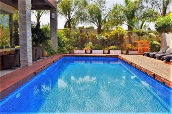 אחוזת הכוכבים אחוזת הכוכבים