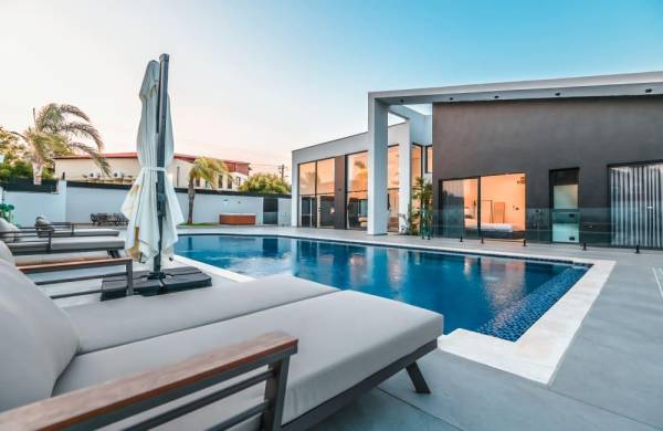 וילה דללוצה Ville delle luci