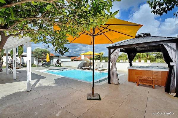 וילה דוריאל וילה דוריאל