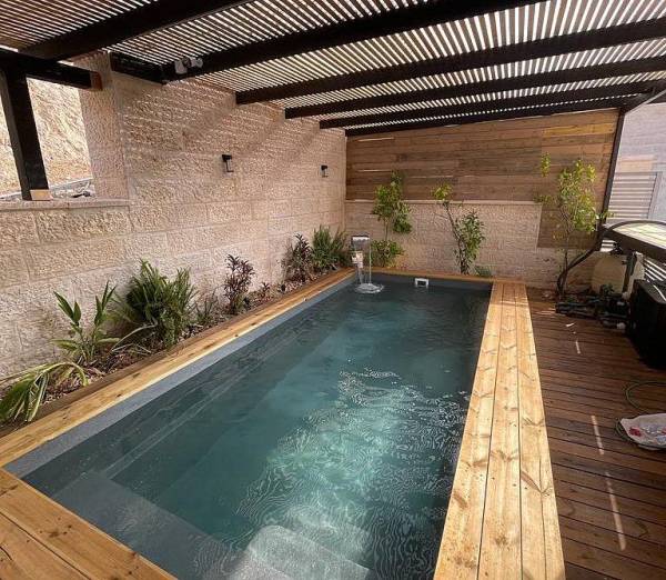 וילה באיילות