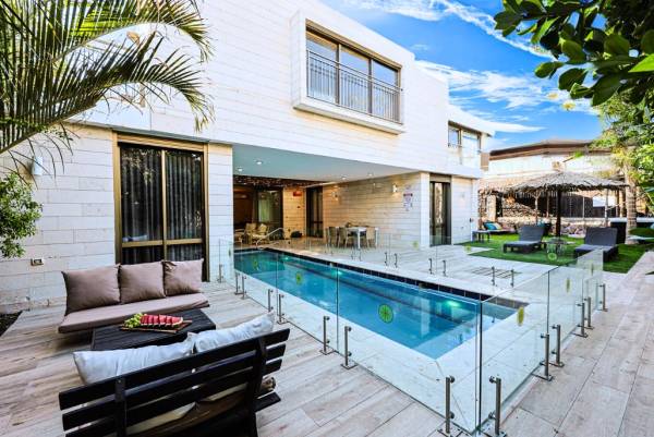 אלה סאן אילת