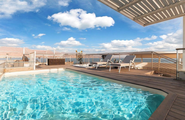 קווין אן פנטהאוז מפואר באילת