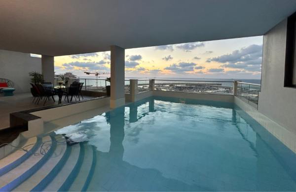 פנטהאוז מרינה