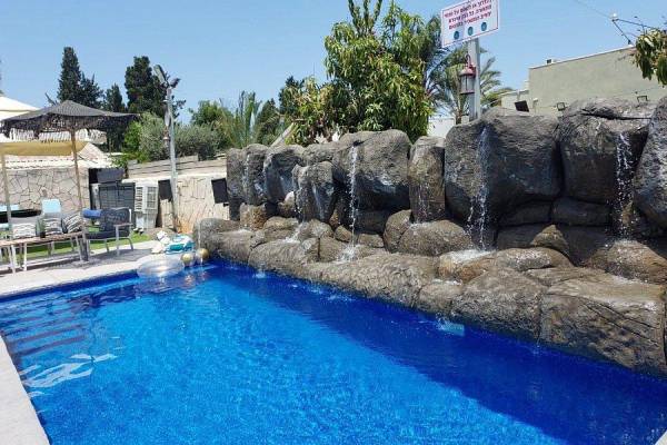 אחוזת רפאל גארדן אחוזת רפאל גארדן