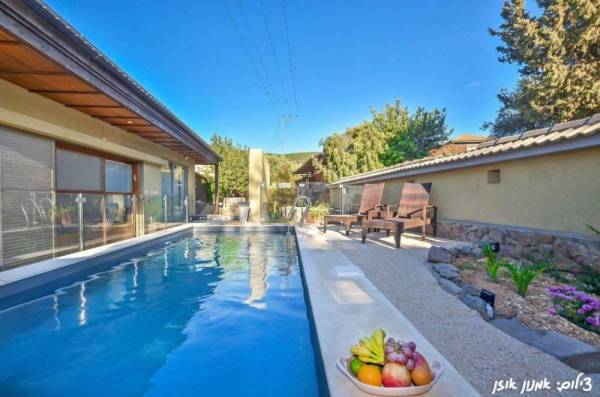 יפן בגליל מתחם הבריכה