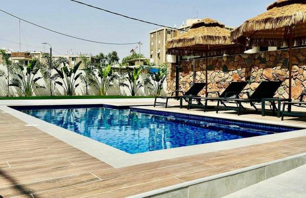 לואיס בוטיק לואיס בוטיק