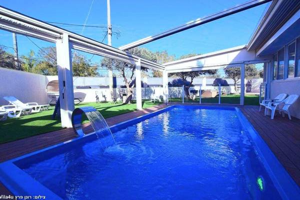 ויה פנינת אליה הבריכה