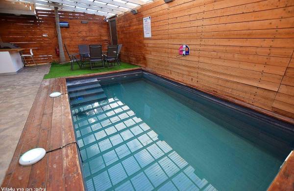 וילה בין הר לים וילה בין הר לים