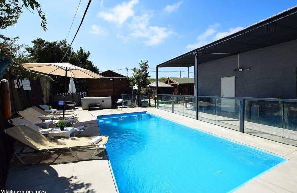 אחוזת הזוהר אחוזת הזוהר